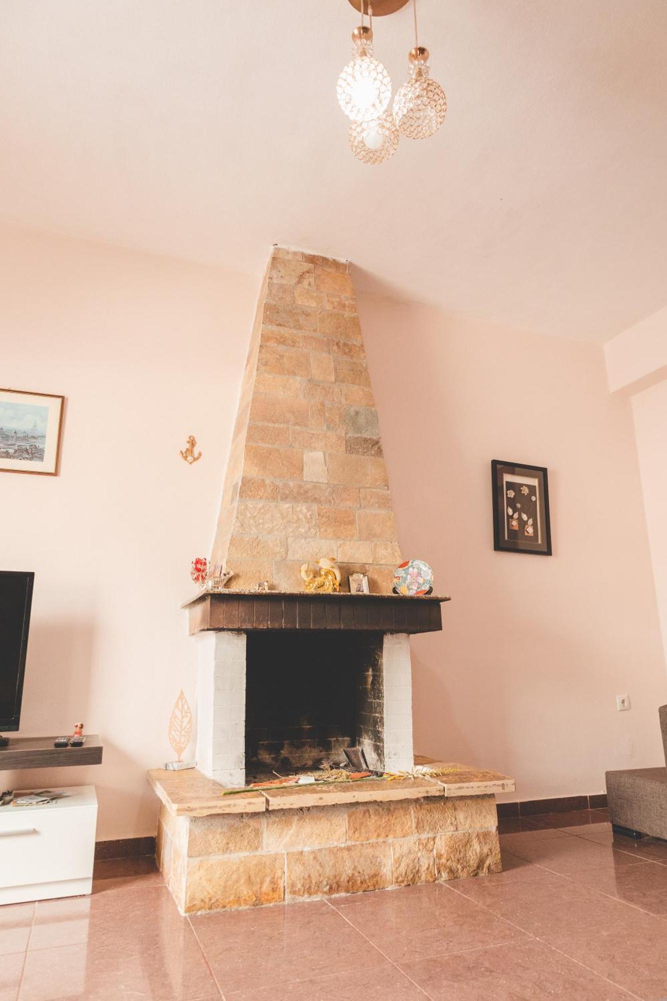 Beachfront Apartment Himarë Dış mekan fotoğraf