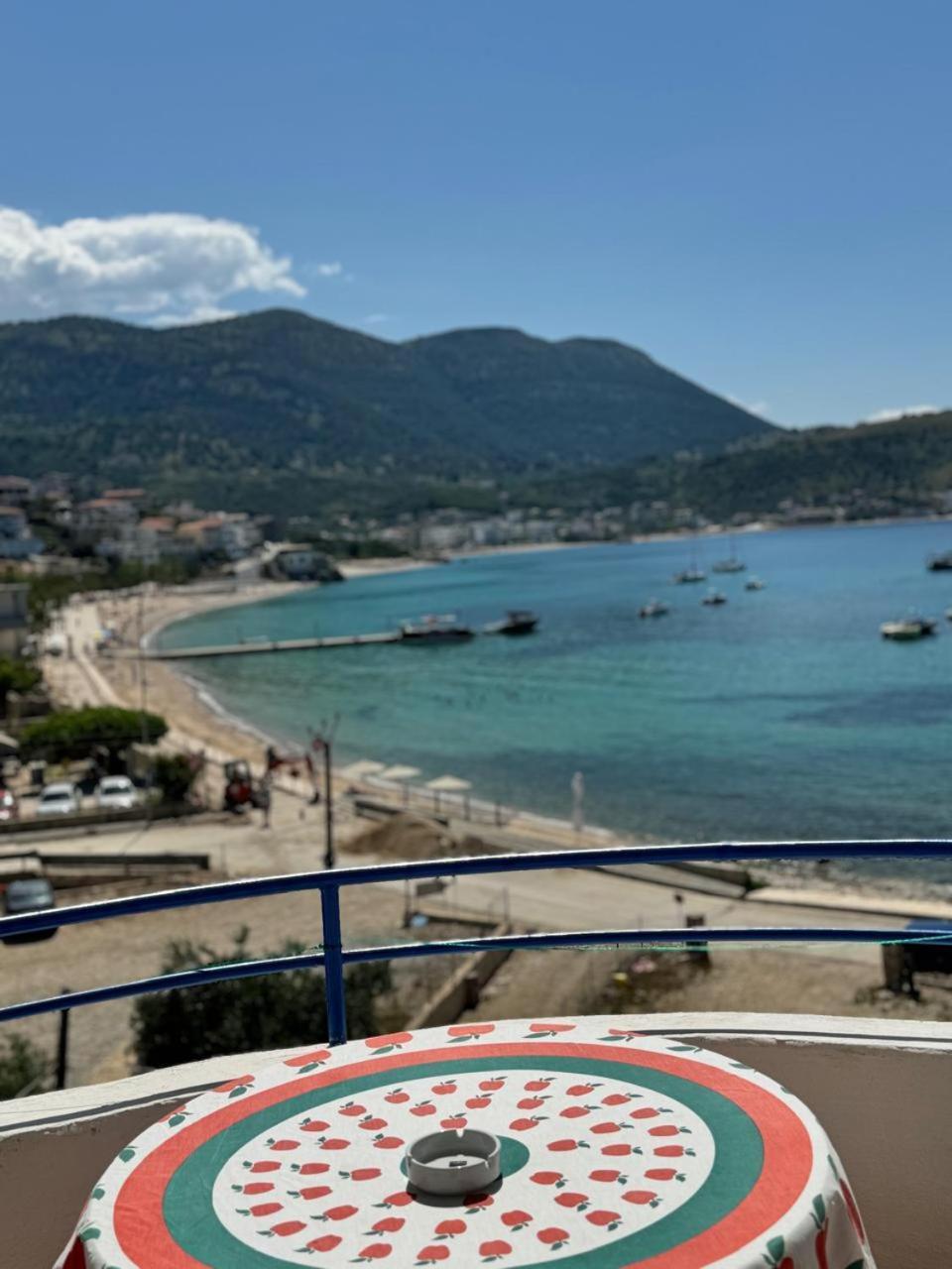 Beachfront Apartment Himarë Dış mekan fotoğraf