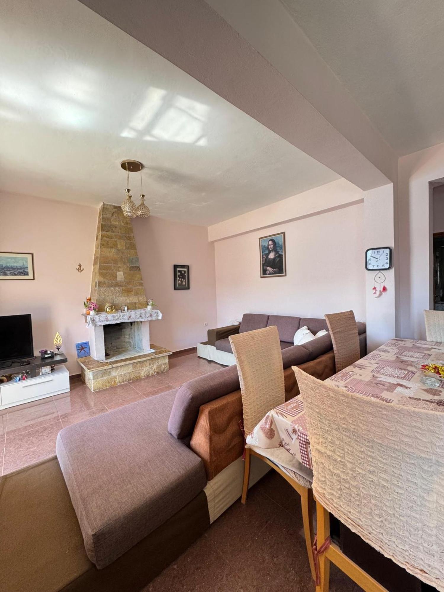 Beachfront Apartment Himarë Dış mekan fotoğraf
