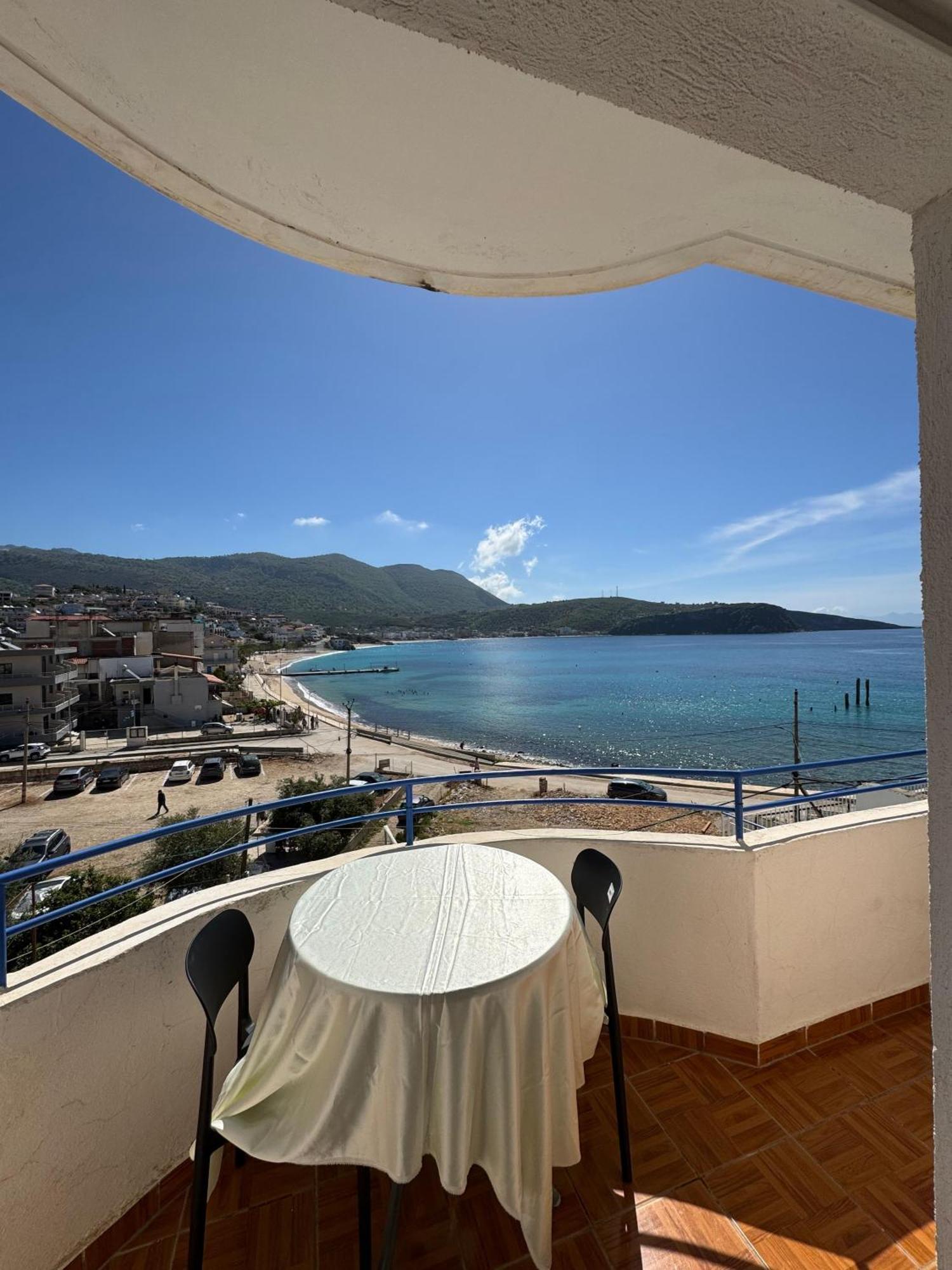 Beachfront Apartment Himarë Dış mekan fotoğraf